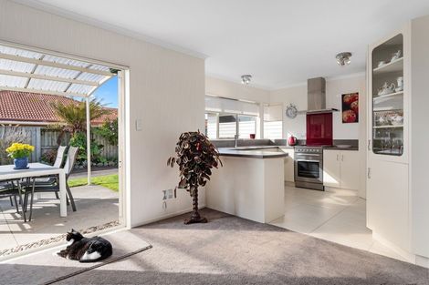 Photo of property in 112 Pacific View Road, Papamoa Beach, Papamoa, 3118