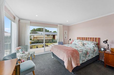 Photo of property in 110 Mountain View Terrace End, Otaki Beach, Otaki, 5512