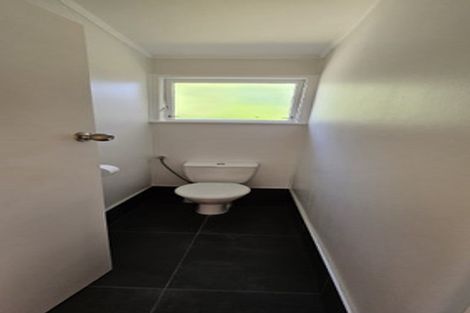 Photo of property in 5 Mcphail Street, Birkdale, Auckland, 0626