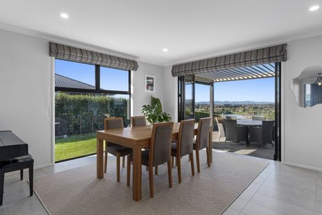 Photo of property in 38 Holyoake Terrace, Omokoroa, 3114