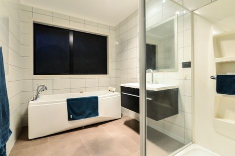 Photo of property in 6 Connor Court, Huntington, Hamilton, 3210