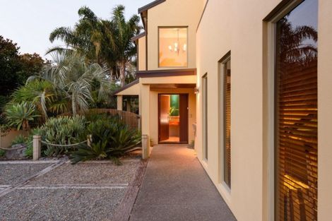 Photo of property in 305 Oceanbeach Road, Mount Maunganui, 3116