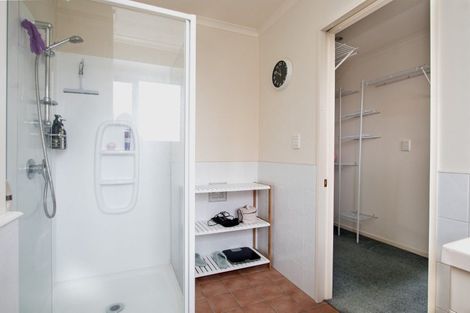 Photo of property in 12 Greenough Place, Rototuna, Hamilton, 3210