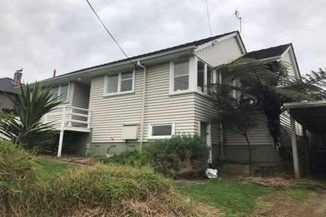 Photo of property in 105 Cook Street, Marfell, New Plymouth, 4310