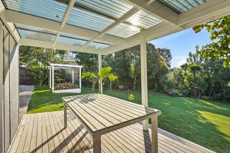 Photo of property in 199 Waimumu Road, Massey, Auckland, 0614