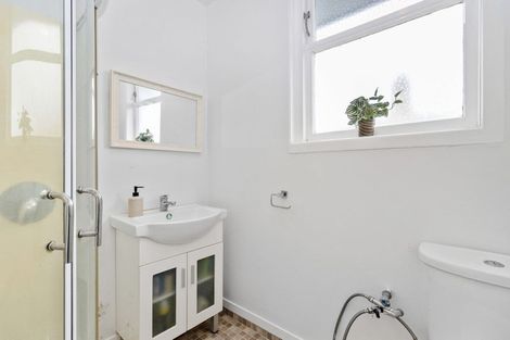 Photo of property in 57 Mansel Avenue, Hillcrest, Hamilton, 3216