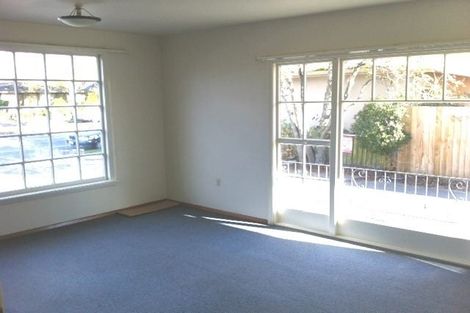 Photo of property in 1/400 Memorial Avenue, Burnside, Christchurch, 8053