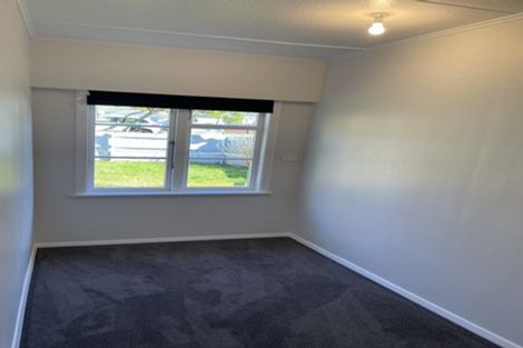 Photo of property in 60 Wainuiomata Road, Wainuiomata, Lower Hutt, 5014