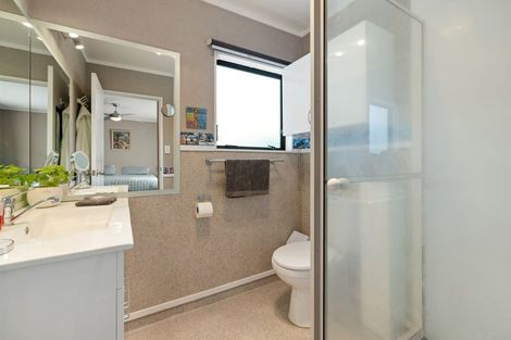 Photo of property in 43 Lansdowne Crescent, Glenview, Hamilton, 3206