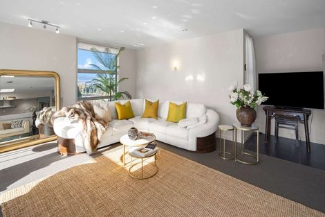 Photo of property in 41 Matipo Avenue, Pomare, Rotorua, 3015