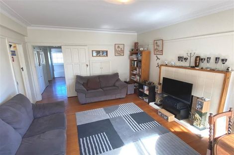 Photo of property in 2/28 Saint Georges Bay Road, Parnell, Auckland, 1052