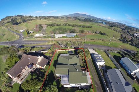 Photo of property in 3 Lorenzen Bay Road, Raglan, 3225