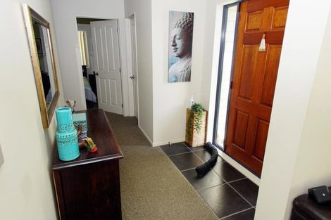 Photo of property in 10 Cityview Place, Massey, Auckland, 0614