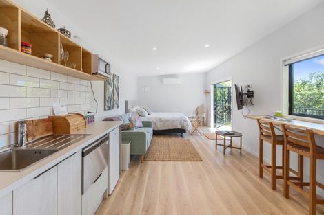 Photo of property in 210 Crawford Road, Minden, Tauranga, 3171