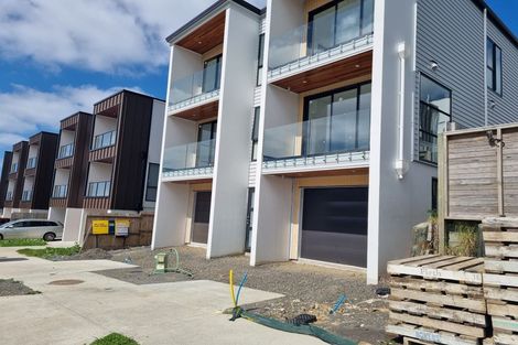 Photo of property in 10 Waka Street, Albany Heights, Auckland, 0632