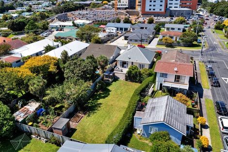 Photo of property in 84 Lorna Street, Lynmouth, New Plymouth, 4310