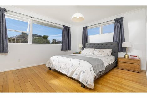 Photo of property in 12 Patts Avenue, Glendene, Auckland, 0602