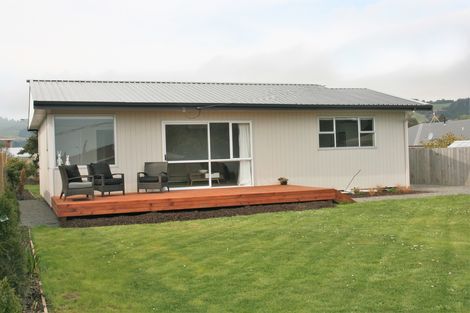 Photo of property in 28 Wingatui Road, Mosgiel, 9024