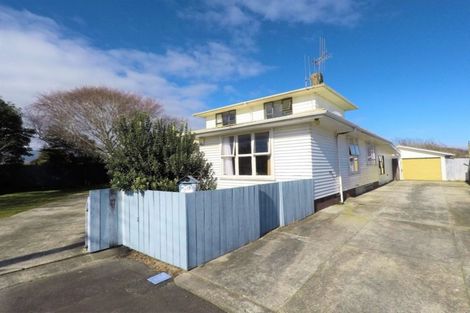 Photo of property in 20 Forth Street, Levin, 5510