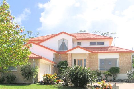 Photo of property in 31 Arirang Rise, Pinehill, Auckland, 0632