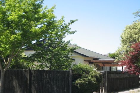 Photo of property in 102 Somerfield Street, Somerfield, Christchurch, 8024