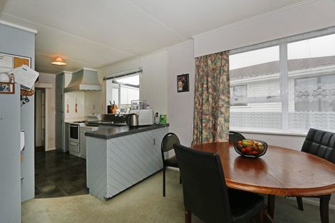 Photo of property in 15 Murray Avenue, Hawera, 4610