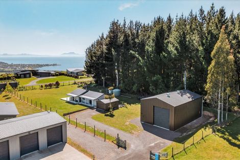 Photo of property in 18 Rangikatea Road, Omori, Turangi, 3381