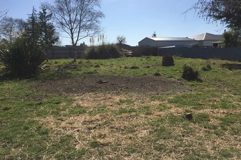 Photo of property in 30 Timaru Road, Waimate, 7924