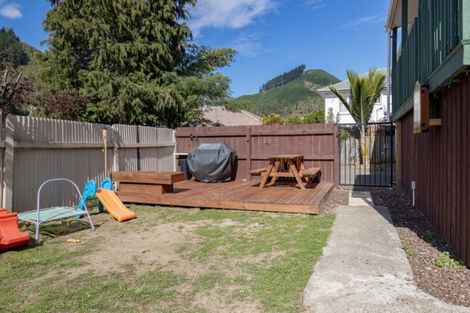 Photo of property in 2/12 Hinau Street, The Brook, Nelson, 7010