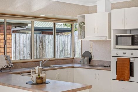 Photo of property in 3a Springswood Grove, Springlands, Blenheim, 7201