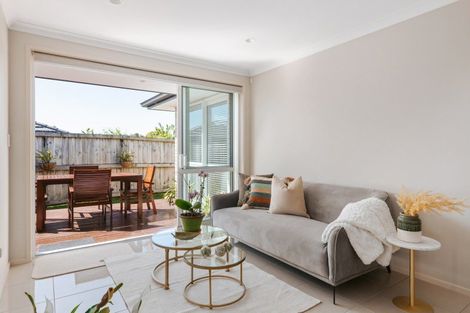 Photo of property in 12 Fairfax Crescent, Pyes Pa, Tauranga, 3112