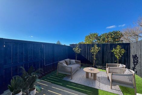 Photo of property in 6/9 Utting Street, Birkdale, Auckland, 0626
