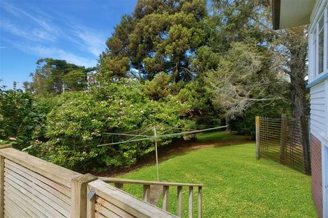 Photo of property in 16 Fruitvale Road, New Lynn, Auckland, 0600
