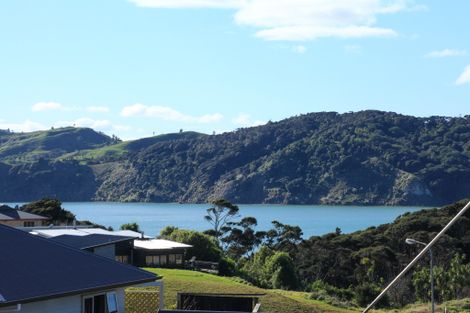 Photo of property in 3 Lorenzen Bay Road, Raglan, 3225