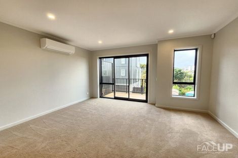Photo of property in 6/35 Marine Parade, Hobsonville, Auckland, 0616