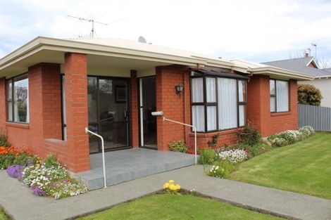 Photo of property in 29 Home Street, Winton, 9720