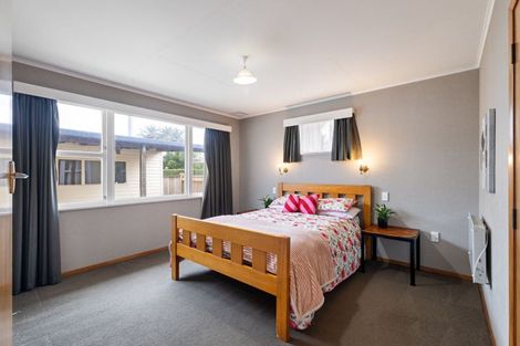 Photo of property in 87 College Street, Awapuni, Palmerston North, 4412