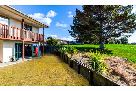 Photo of property in 19 Midshipman Court, Gulf Harbour, Whangaparaoa, 0930