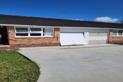 Photo of property in 2/11 Anthony Place, Pakuranga, Auckland, 2010