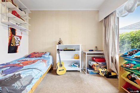 Photo of property in 108 Sunset Road, Unsworth Heights, Auckland, 0632