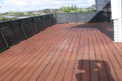 Photo of property in 199 Forrest Hill Road, Forrest Hill, Auckland, 0620