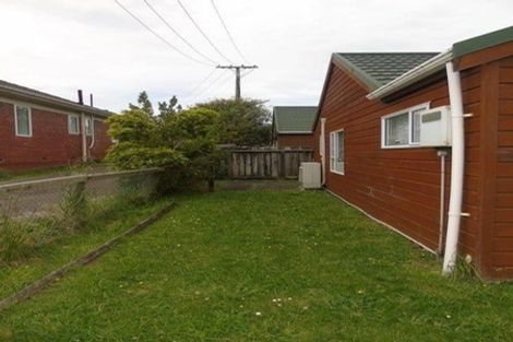 Photo of property in 1 Takatimu Way, Johnsonville, Wellington, 6037