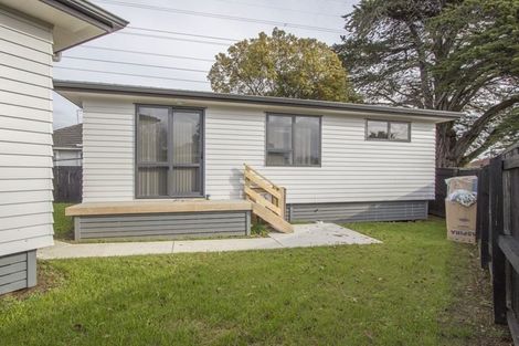 Photo of property in 5 Mcburney Place, Mangere East, Auckland, 2024