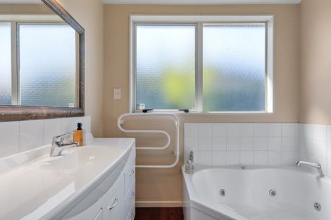 Photo of property in 6 Kareti Drive, Richmond, 7020