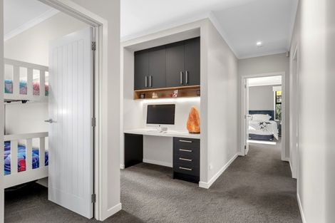 Photo of property in 8 Rosemary Place, Stoke, Nelson, 7011