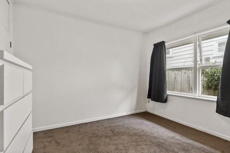 Photo of property in 2/7 Ellerton Road, Mount Eden, Auckland, 1024