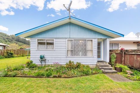 Photo of property in 1/59 Gemstone Drive, Birchville, Upper Hutt, 5018