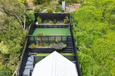 Photo of property in 27 Princess Terrace, Newtown, Wellington, 6021