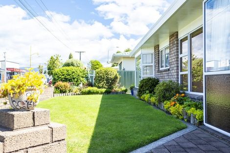 Photo of property in 1/36 Tukapa Street, Westown, New Plymouth, 4310