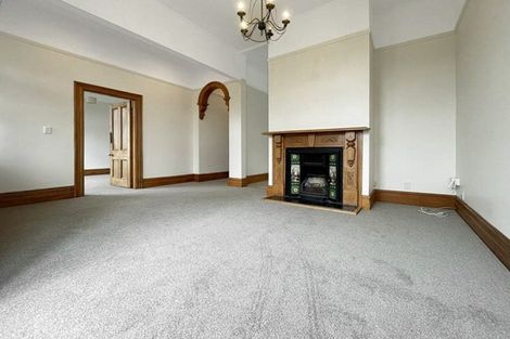 Photo of property in 16 Lawrence Street, Newtown, Wellington, 6021